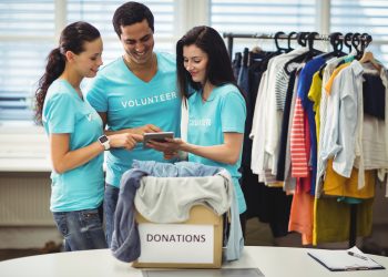 Why Should You Use Bulk Texting for Nonprofits?